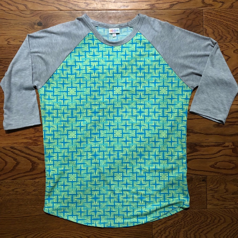 NWOT LuLaRoe Randy Crosshatching Pattern - Picture 3 of 4